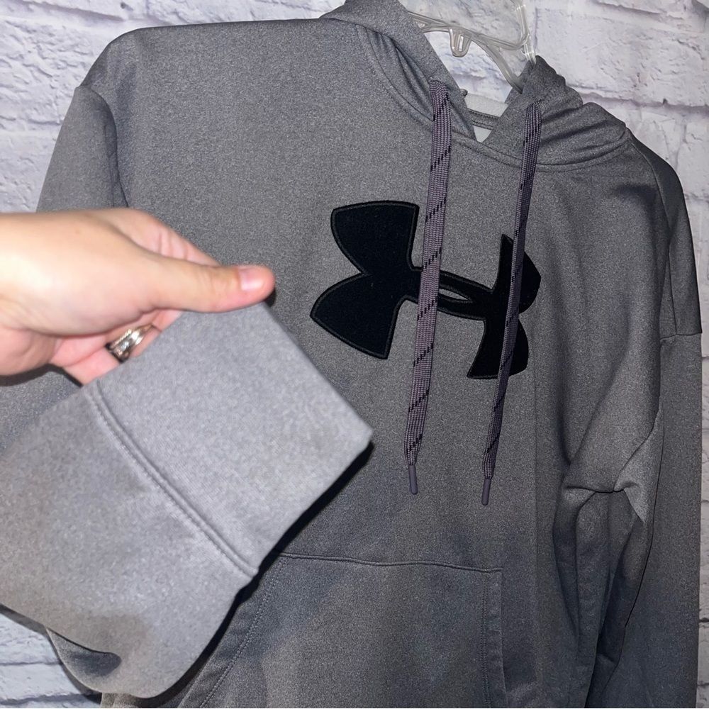 Women’s Grey Under Armour Hoodie sweatshirt small loose cold gear - Picture 5 of 10